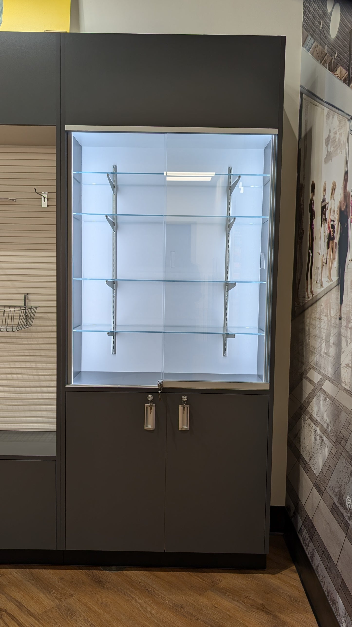High Base Wall Cases